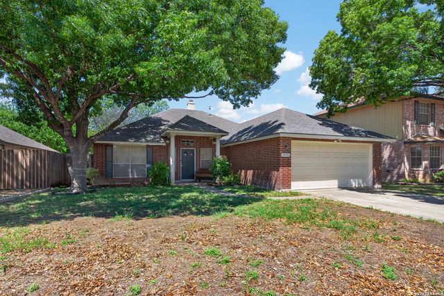 15035 PRESTON HOLLOW DR, San Antonio, TX 78247