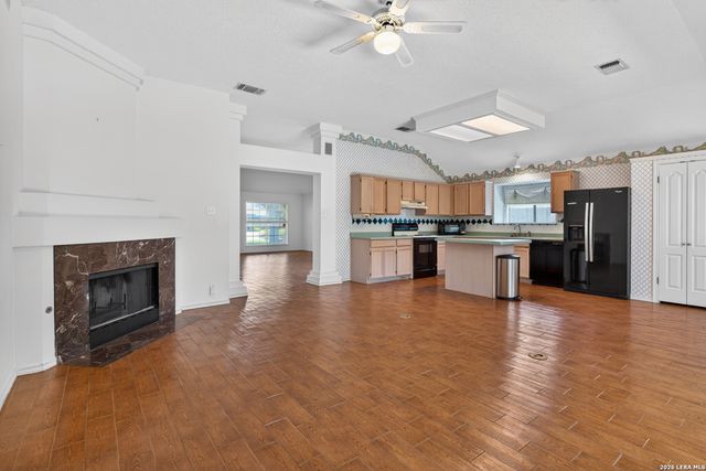 15035 PRESTON HOLLOW DR, San Antonio, TX 78247