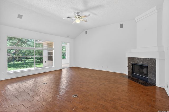 15035 PRESTON HOLLOW DR, San Antonio, TX 78247
