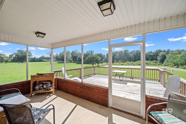 10590 County Road 32, Fairhope, AL 36532