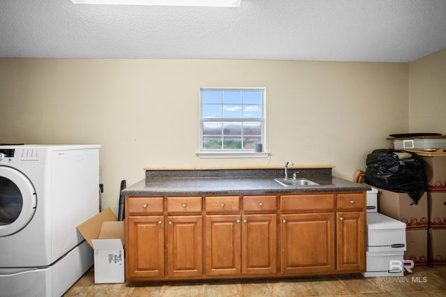 10590 County Road 32, Fairhope, AL 36532