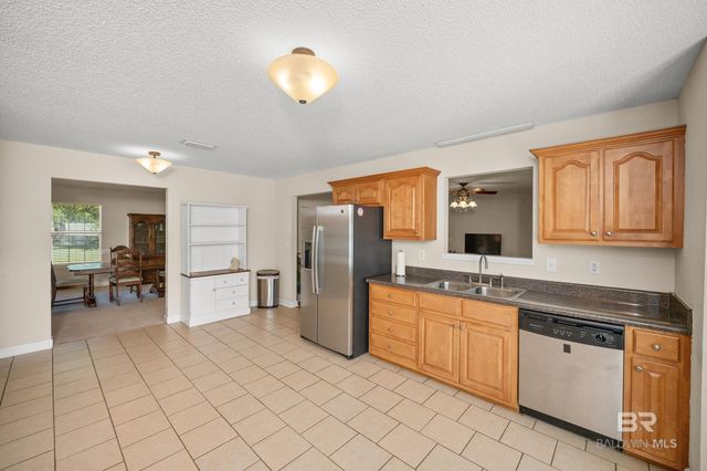 10590 County Road 32, Fairhope, AL 36532