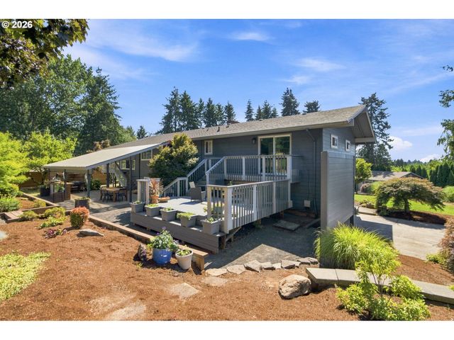 22160 Se MARK Rd, Damascus, OR 97089