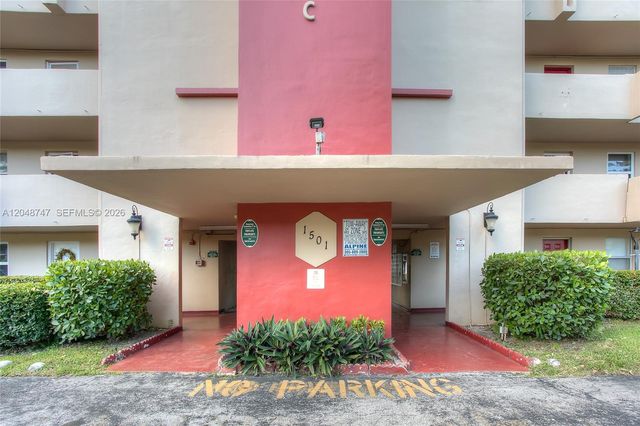 1501 NE 191st Street C106, Miami, FL 33179