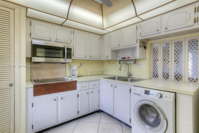 1501 NE 191st Street C106, Miami, FL 33179