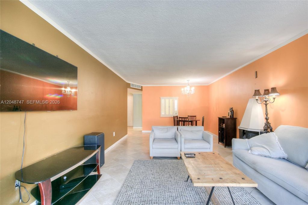 1501 NE 191st Street C106, Miami, FL 33179