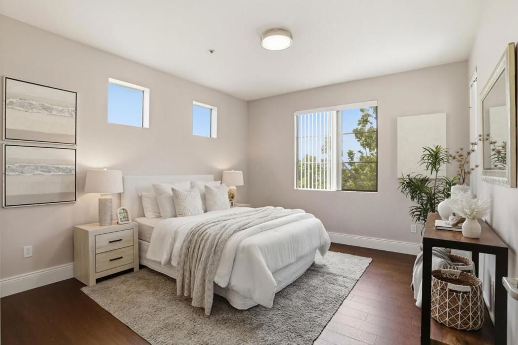 Image 18 of property listing at 800 N 8th Street 305, San Jose, CA 95112