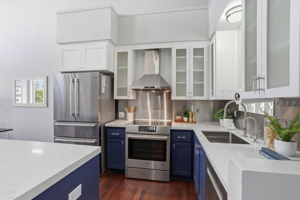 Image 5 of property listing at 800 N 8th Street 305, San Jose, CA 95112