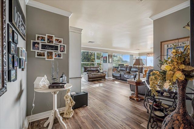 655 S Riverside Dr Apt 202, Memphis, TN 38103