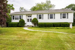 5 Millbank Road, Poughkeepsie, NY 12603