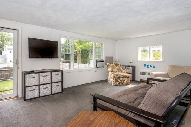 133 Gulliver St, Milton, MA 02186