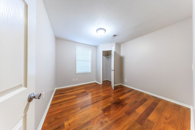 891 W Sharpe Ave, Nashville, TN 37206