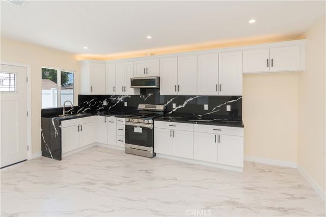 536 Myrtle A, Glendale, CA 91203