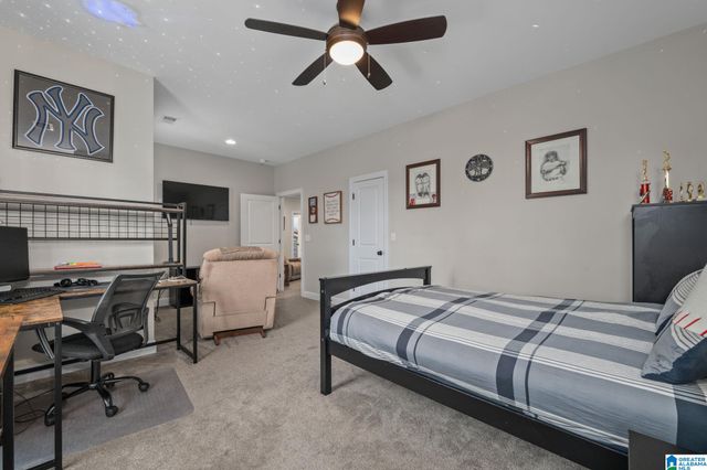 11305 HIGHWAY 55, Sterrett, AL 35147