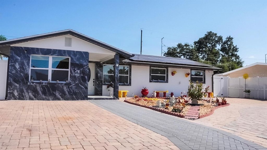 Image 1 of property listing at 4527 W ELM STREET, Tampa, FL 33614