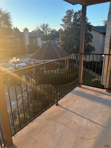 2121 Hepburn Street 404, Houston, TX 77054