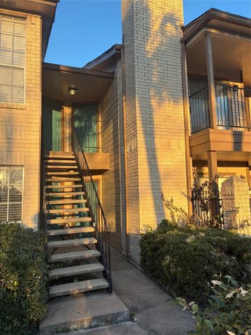 2121 Hepburn Street 404, Houston, TX 77054