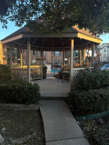 2121 Hepburn Street 404, Houston, TX 77054