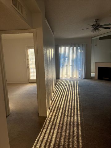 2121 Hepburn Street 404, Houston, TX 77054