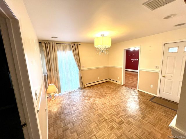 2341 Westley Road, Westbury, NY 11590