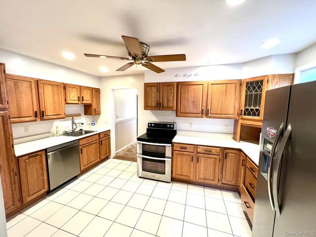 2341 Westley Road, Westbury, NY 11590