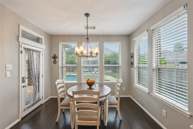 8109 Threadtail Street, Conroe, TX 77385