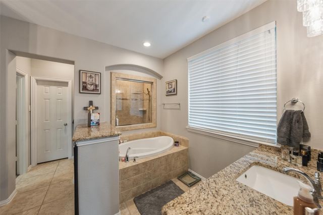 8109 Threadtail Street, Conroe, TX 77385