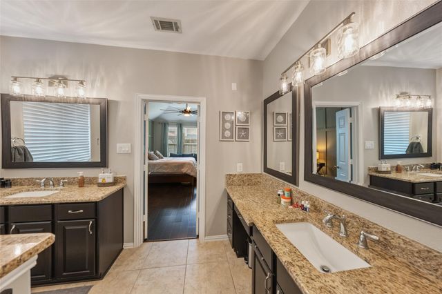 8109 Threadtail Street, Conroe, TX 77385