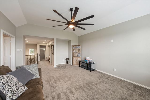8109 Threadtail Street, Conroe, TX 77385