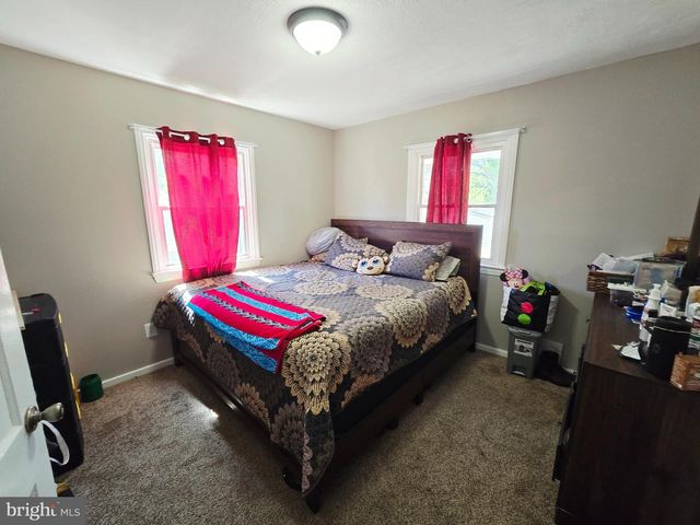 5112 72ND PL, Hyattsville, MD 20784