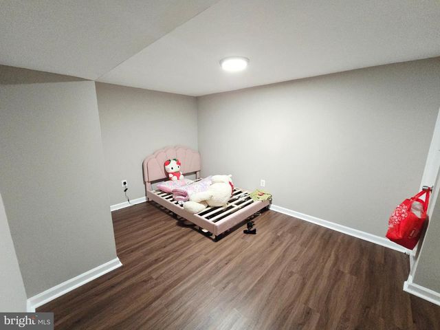5112 72ND PL, Hyattsville, MD 20784