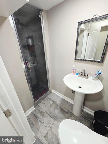 5112 72ND PL, Hyattsville, MD 20784