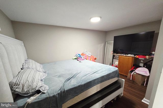 5112 72ND PL, Hyattsville, MD 20784