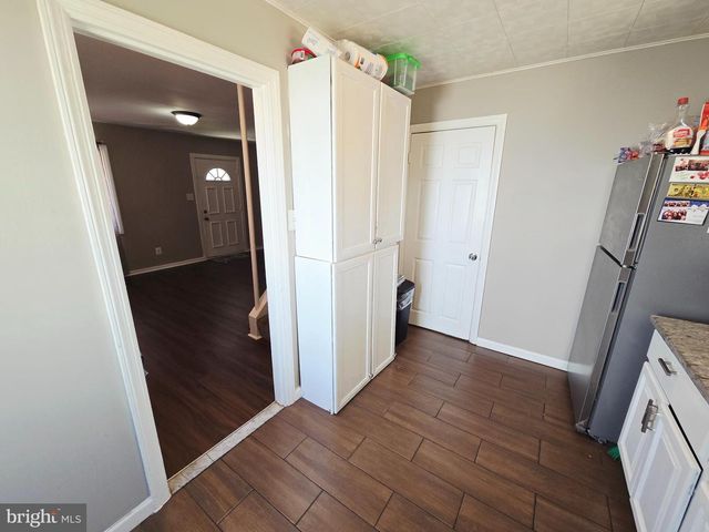 5112 72ND PL, Hyattsville, MD 20784