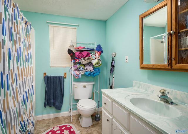 1001 Sterling Blvd, Sheffield, AL 35660