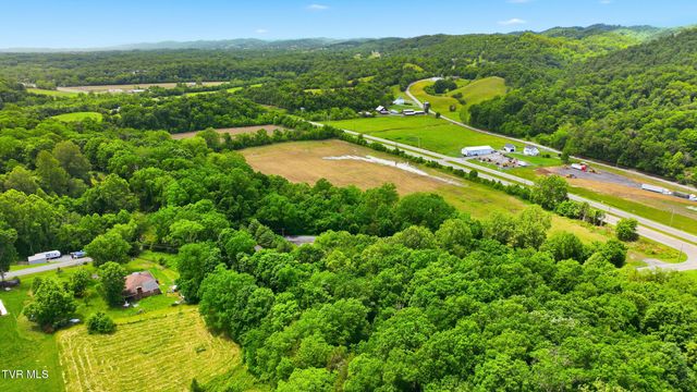 307 Ollis Bowers Hill Road, Kingsport, TN 37664