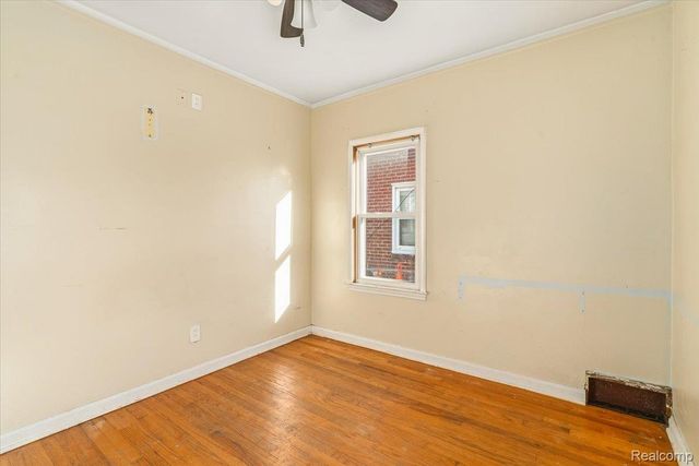 1409 Capitol Avenue, Lincoln Park, MI 48146