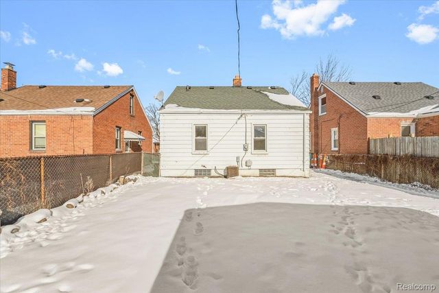 1409 Capitol Avenue, Lincoln Park, MI 48146