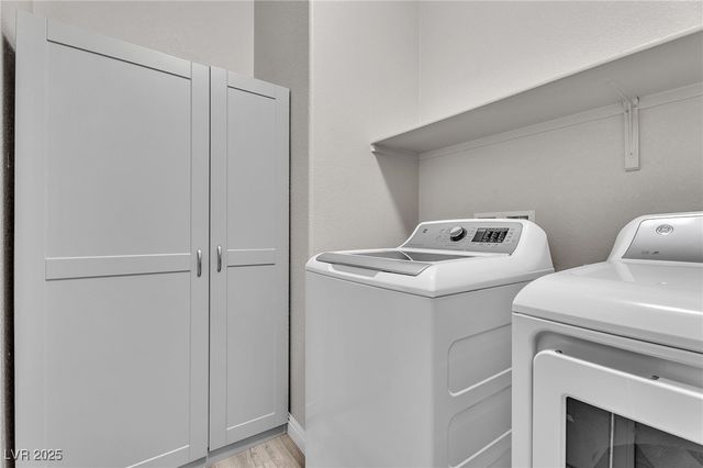 341 Hibiscus Bay Court, North Las Vegas, NV 89084