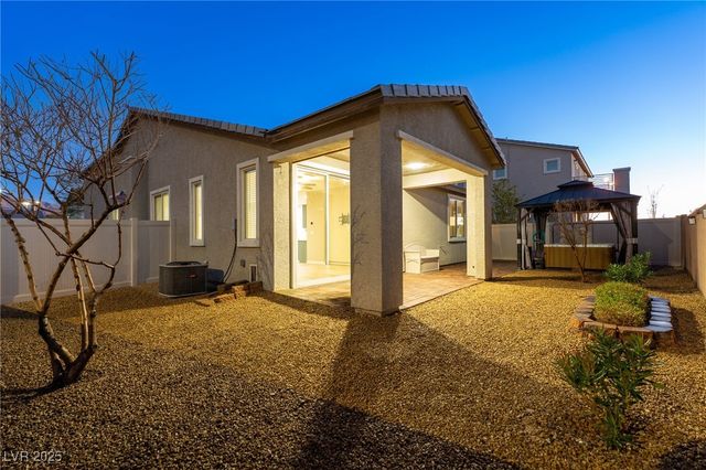 341 Hibiscus Bay Court, North Las Vegas, NV 89084