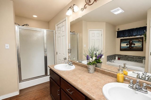 203 Millstone Dr, Thibodaux, LA 70301