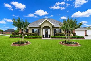 203 Millstone Dr, Thibodaux, LA 70301