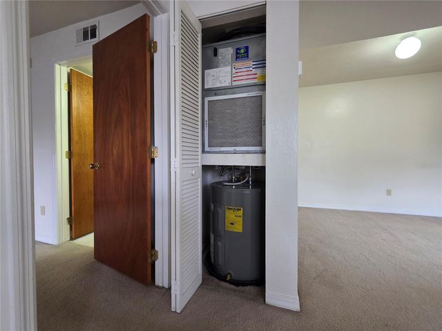 2360 SW ARCHER RD 912, Gainesville, FL 32608