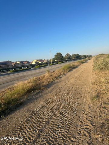 Vic Ave K6 Vic Avenue K6 15th Ste, Lancaster, CA 93535