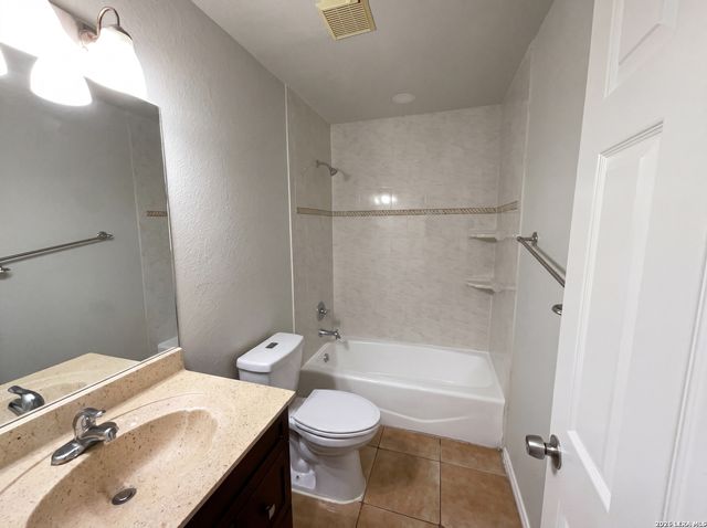 7222 ARTISAN LN, San Antonio, TX 78250
