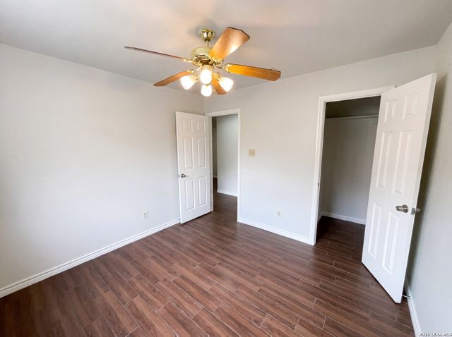 7222 ARTISAN LN, San Antonio, TX 78250