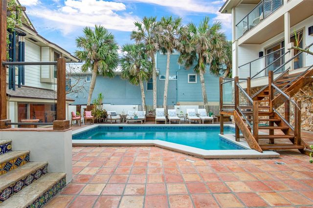 1421 N ATLANTIC AVENUE, New Smyrna Beach, FL 32169