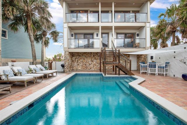 1421 N ATLANTIC AVENUE, New Smyrna Beach, FL 32169