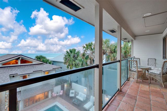 1421 N ATLANTIC AVENUE, New Smyrna Beach, FL 32169
