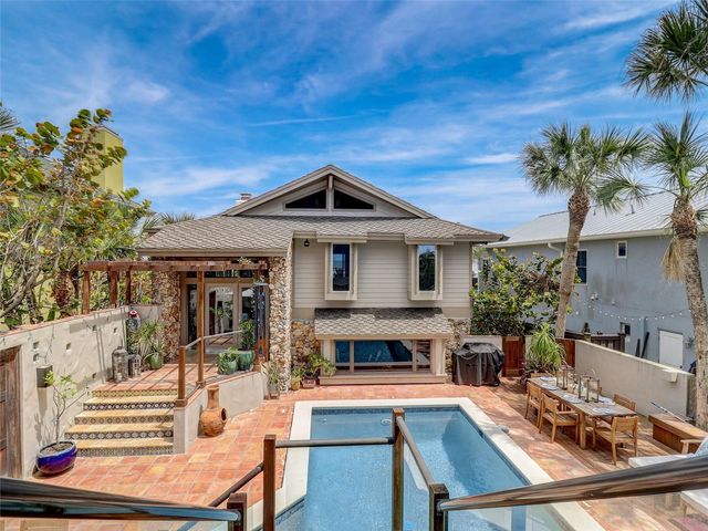 1421 N ATLANTIC AVENUE, New Smyrna Beach, FL 32169